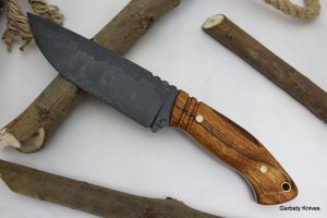 Camper nóż Garbaty Knives