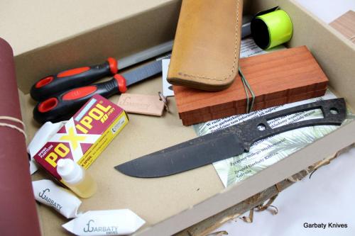 Mystery box DIY Garbaty knives